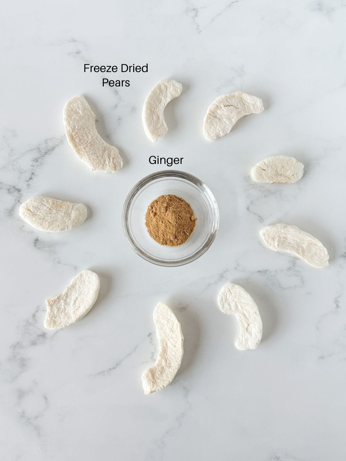 Ingredients for sweet ginger seasoning.